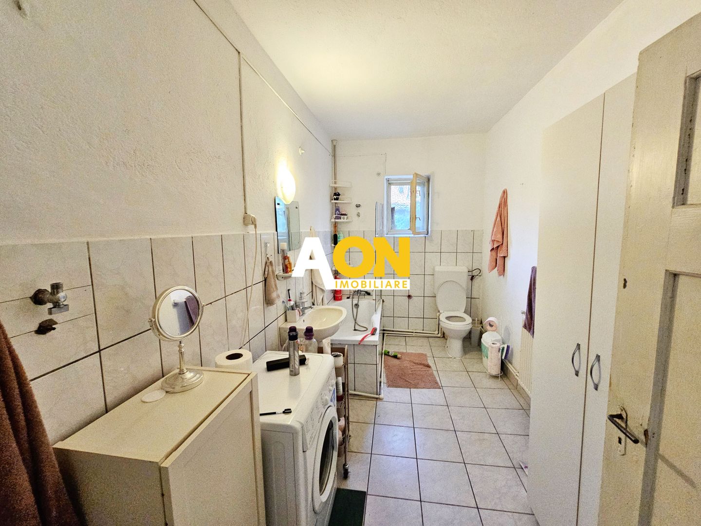 Casa renovata, 2 corpuri de cladire + anexe, 1331 mp teren, Paclisa - Poză 15