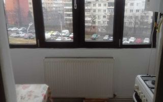 Închiriez apartament cu o camera in zona Nicolina - Poză 4