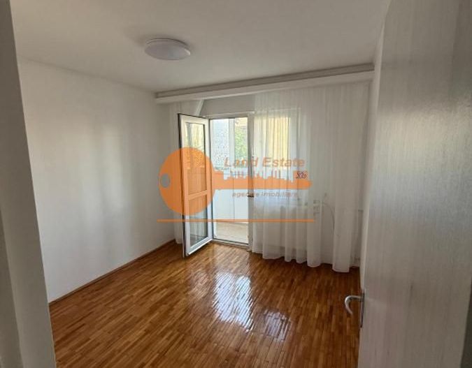 Apartament cu 2 camere zona Vitan - Poză 1