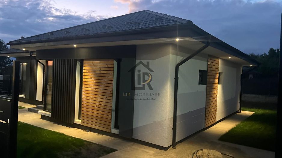 Casa individuala plan parter 4 camere zero comision -Miroslava - Poză 12