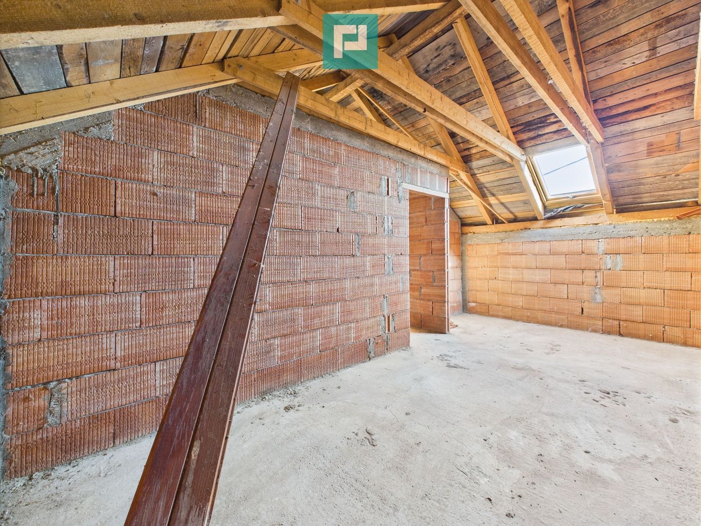 Casă la roșu P+M de vânzare–Cartier nou, Fântânele - Poză 13