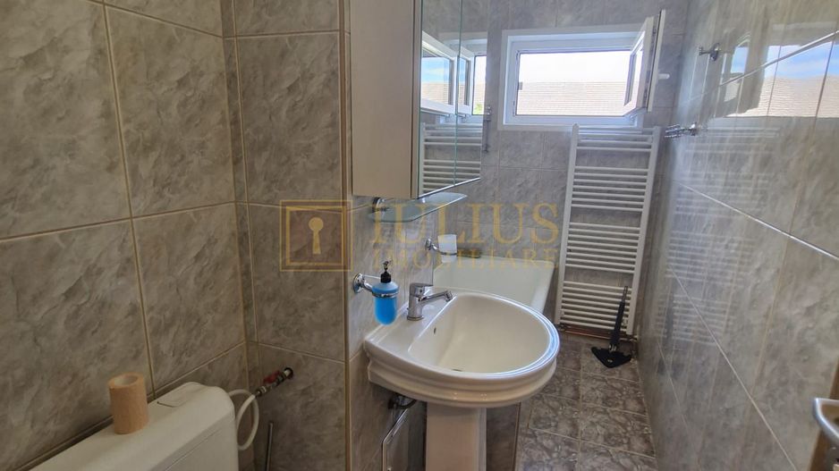 2 camere, Spitalul Judetean, centrala proprie, ideal pentru familie, studenti - Poză 6