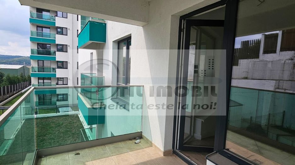 Apartament cu 2 camere decomandat Pacurari 65mp - parcare subterana - Poză 11