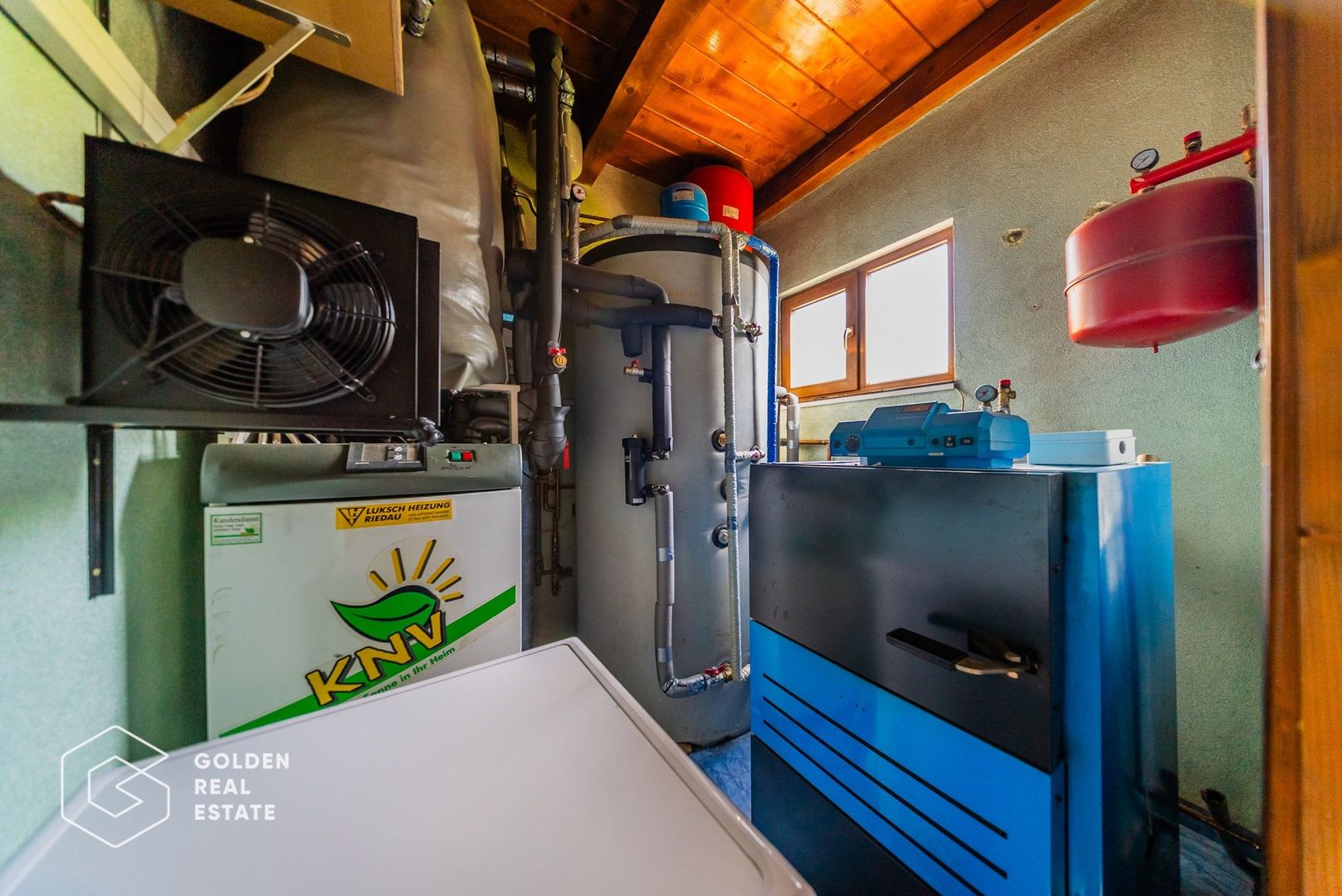 Casa la cheie, eficienta energetic, 4 dormitoare, Sagu - Poză 16