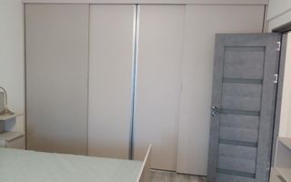 Apartament 2 camere,49 Mp La Cheie,Dambul Rotund ,propietar comision 0 - Poză 4