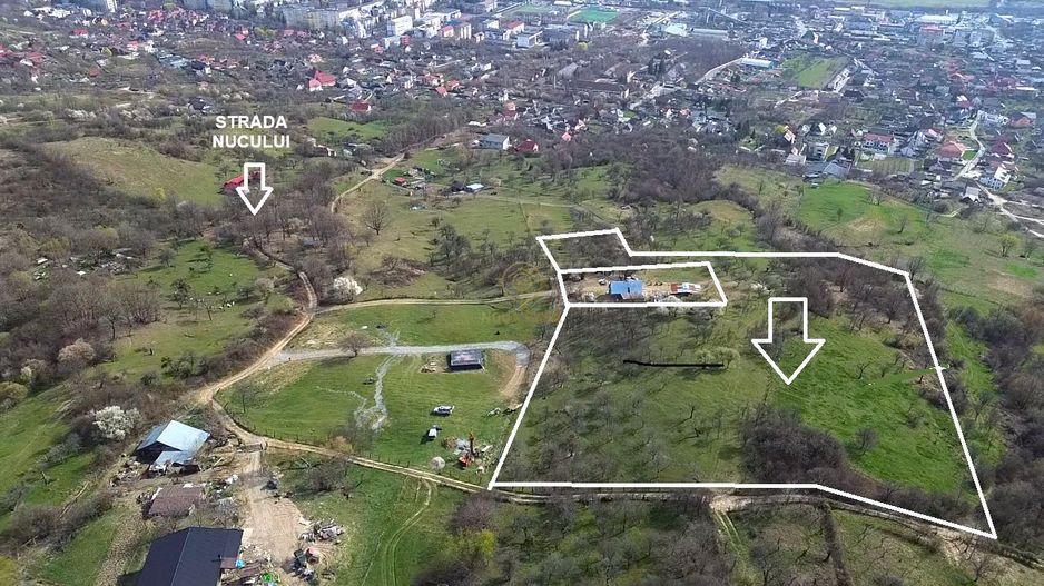OPORTUNITATE !Teren 1 Hectar Strada Nucului -PRIVELISTE PANORAMICA - Poză 1