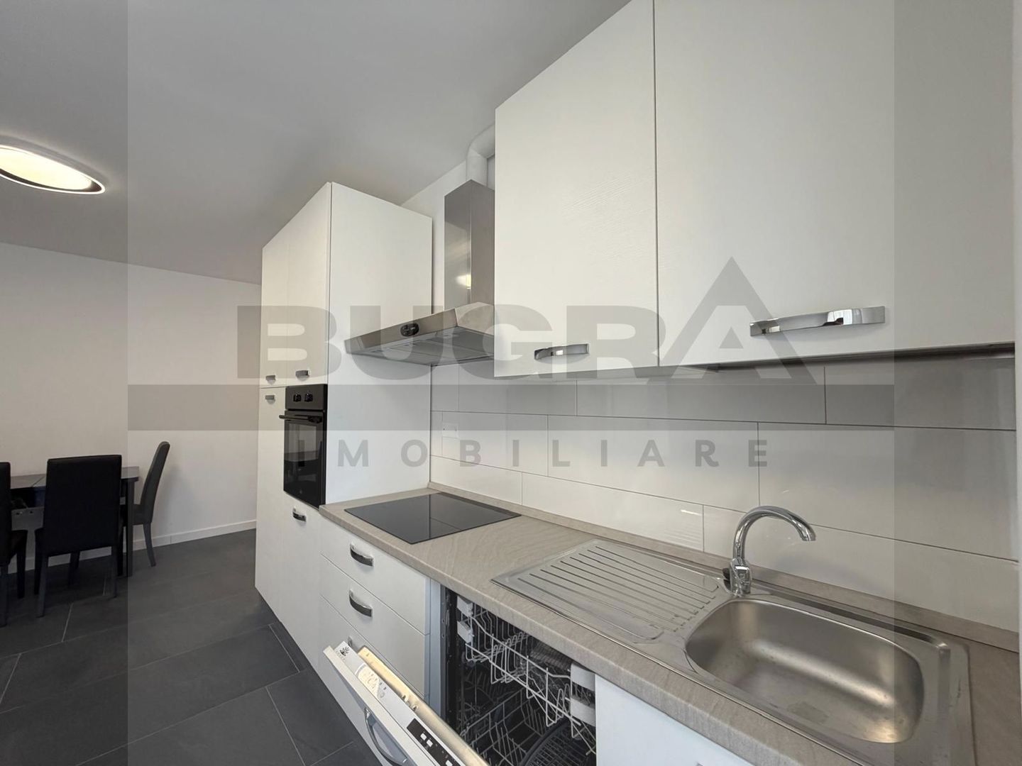 Apartament 2 camere, decomandat, Garaj inclus, Complex Beta Residence - Poză 5