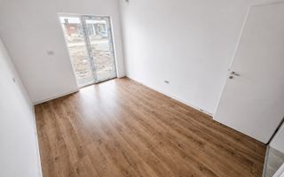 Apartament finalizat 2 camere + curte, Giroc - Poză 3
