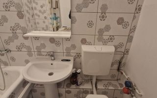 Garsoniera spatioasa si curata | Str. Vladeasa (Ghencea) | metrou la 15 min. - Poză 9