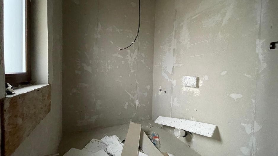 Duplex 3 dormitoare - 3 bai - Mosnita Noua - Poză 12