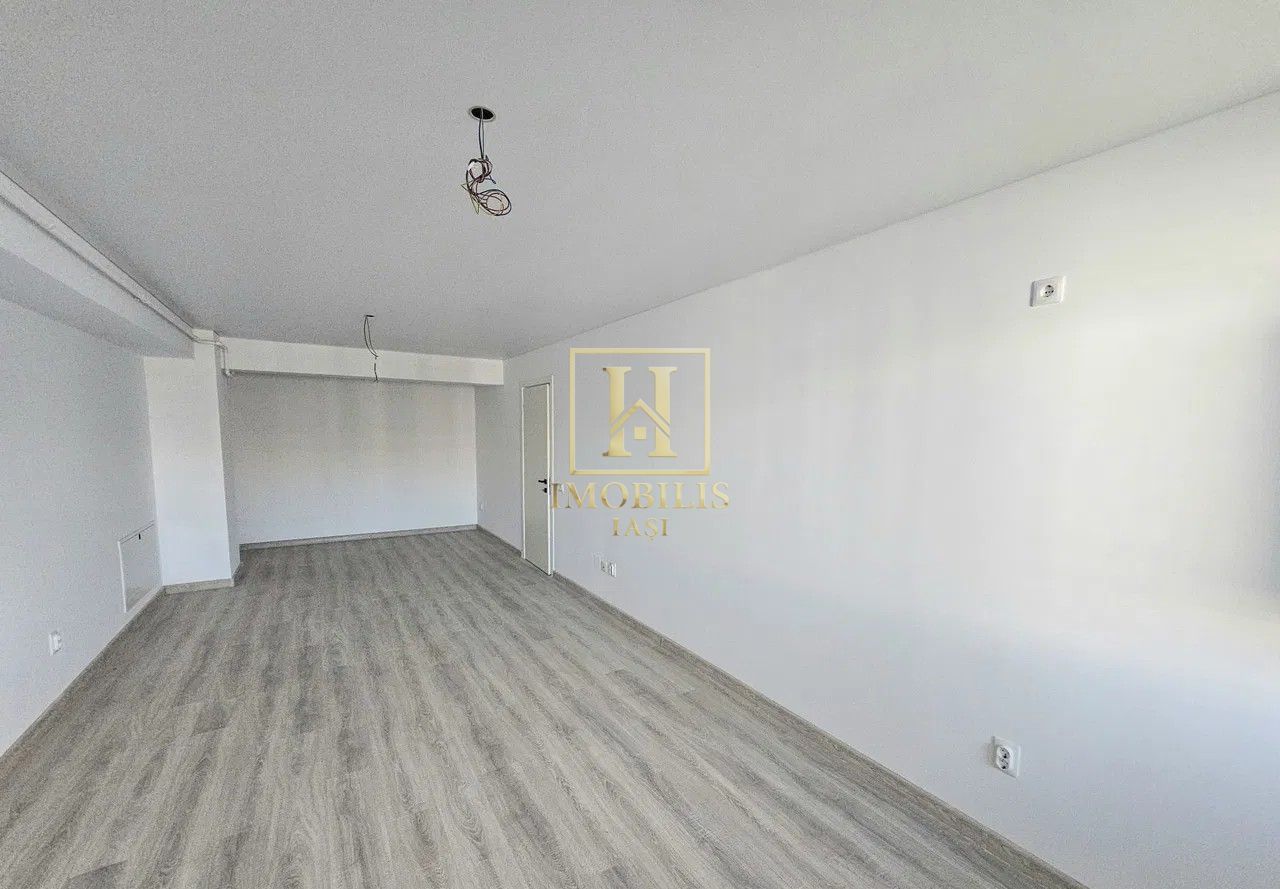 Apartament 2 camere NOU 65 mp Copou 115000 euro MUTARE IMEDIATA - Poză 3