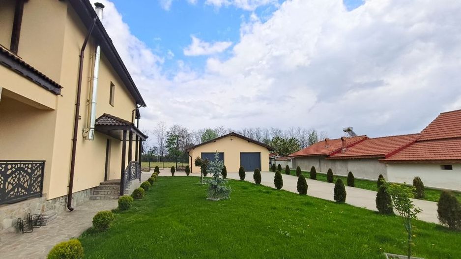 Casă P+1 modernă, complet echipată, cu teren mult, la Crasna - Poză 11