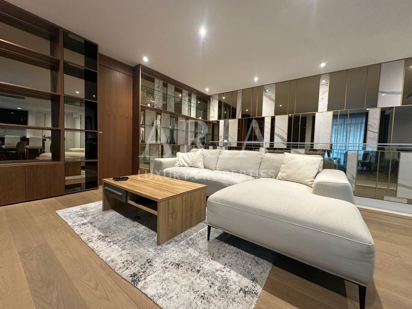 One Charles de Gaulle 4 camere | DUPLEX | 2 locuri de parcare in subteran - Poză 2