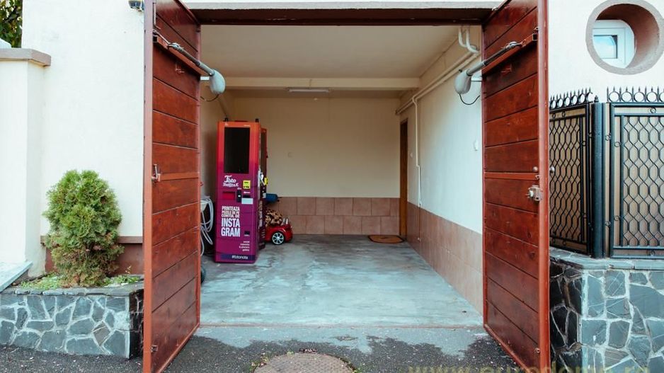 Casa renovata, mobilata si utilata complet - Poză 31