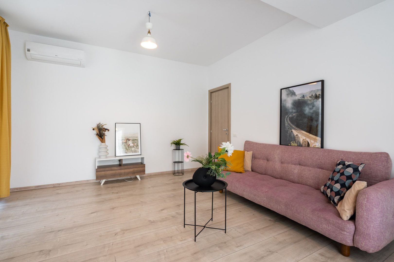 COMISION 0% - Apartament superb 66mp renovat in bloc 2015 la 6 minute metrou - Poză 3