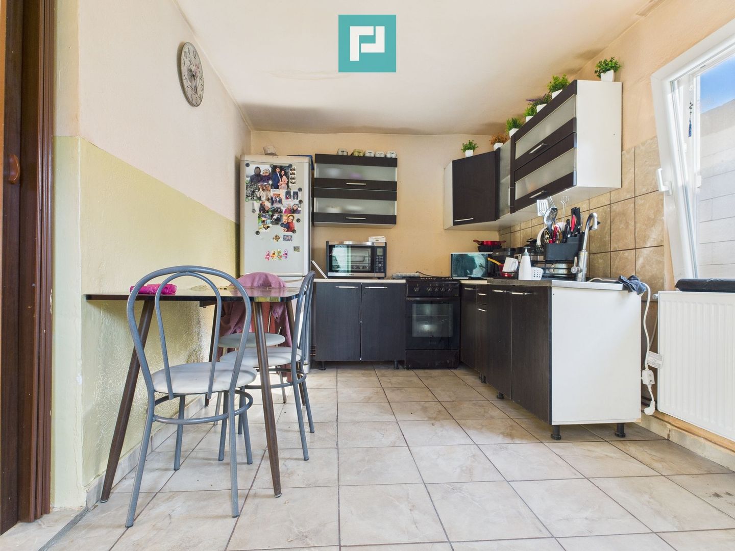 Casă  cu 6 camere in Urseni - Poză 8