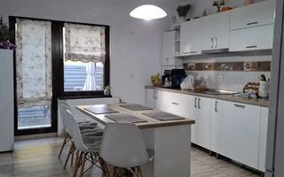 Casa modernă de vânzare - zona Sud - Poză 1