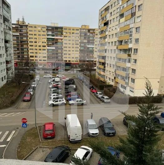 Apartament de vanzare - 2 camere - Hipodrom III - Etajul 4 - Poză 3
