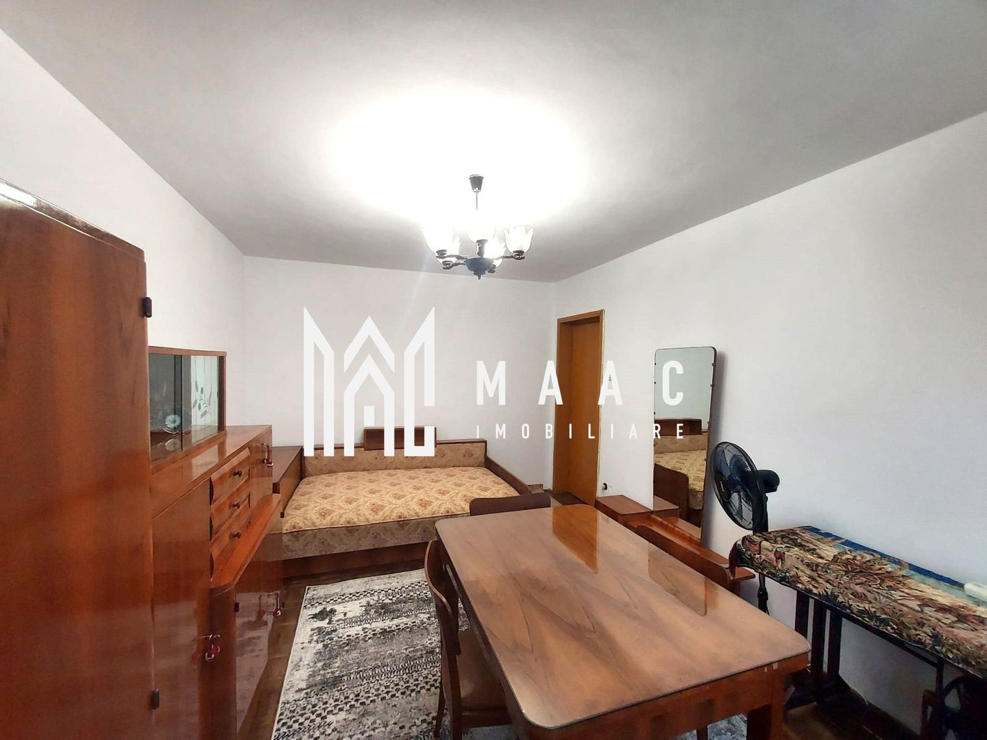 Apartament 3 camere Sibiu decomandat | Central | etaj 1, balcon - Poză 3