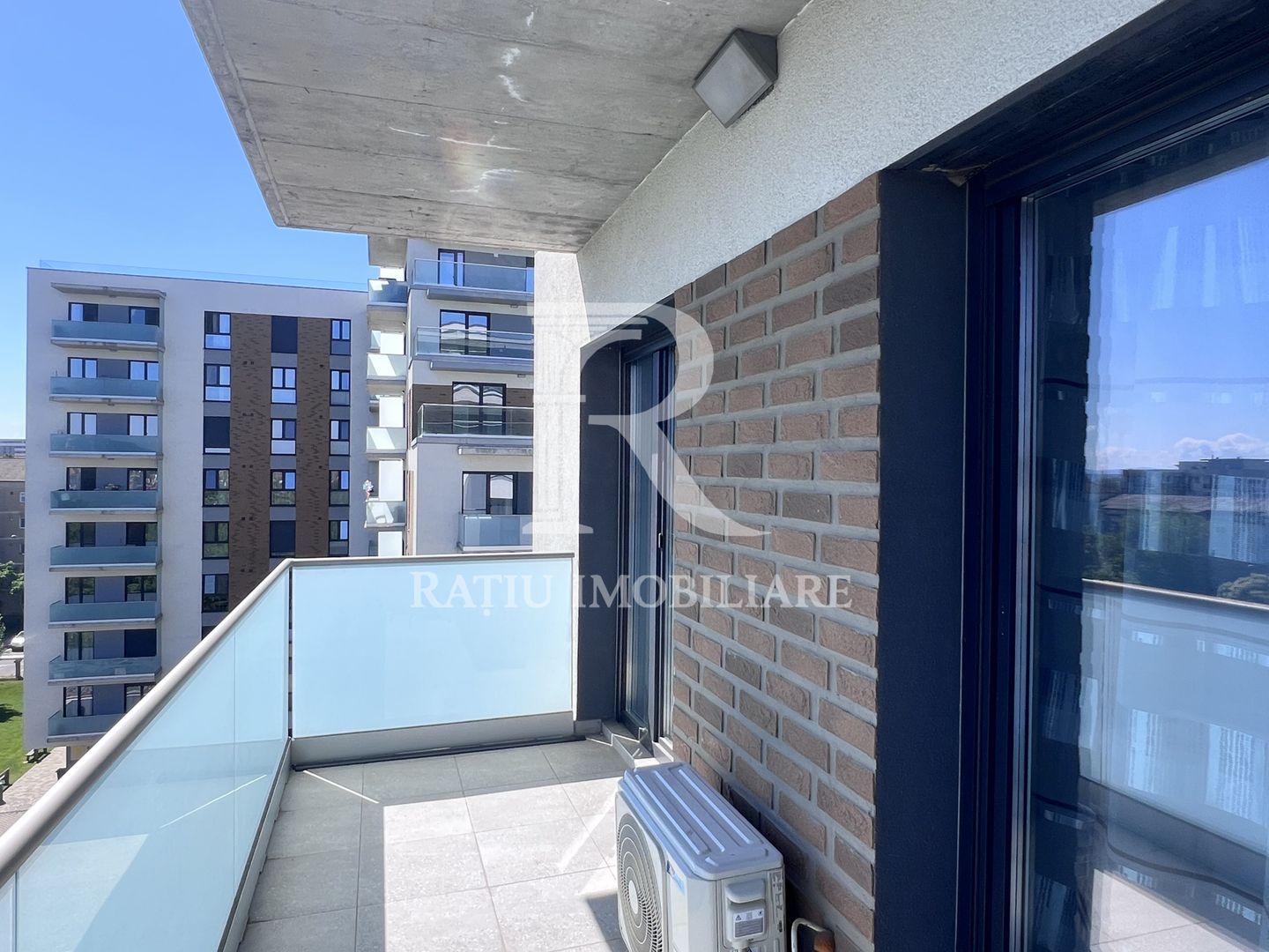 Apartament cu 2 camere | Parcare subterana | Grand Hill | Oradea - Poză 14