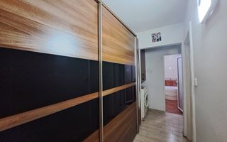 Zona centrala, 3 camere, centrala proprie, ideal pentru studenti - Poză 10