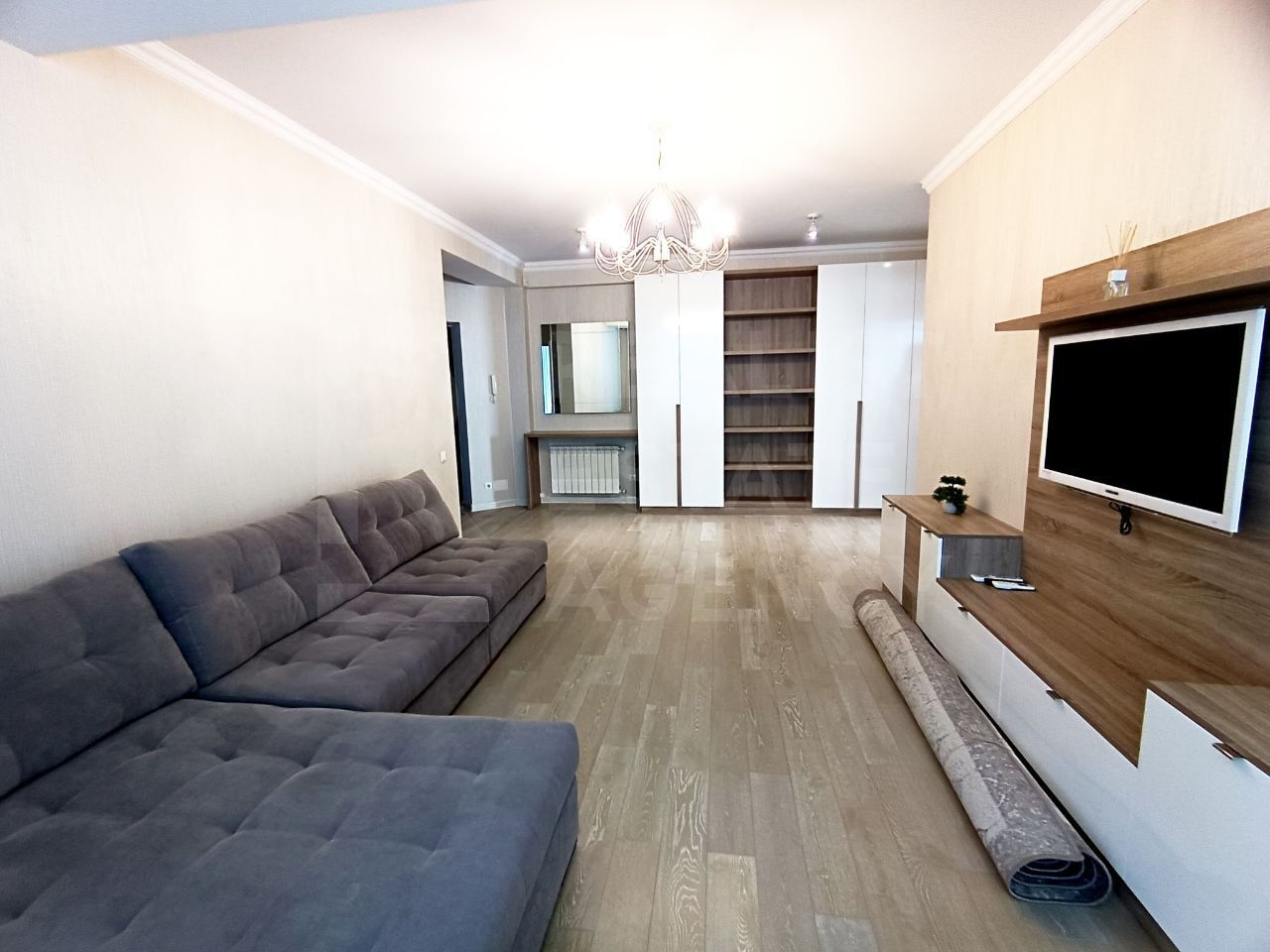 Chirie , apartament, 1 cameră + living, str. Vlaicu Pîrcalab, Centru. - Poză 4