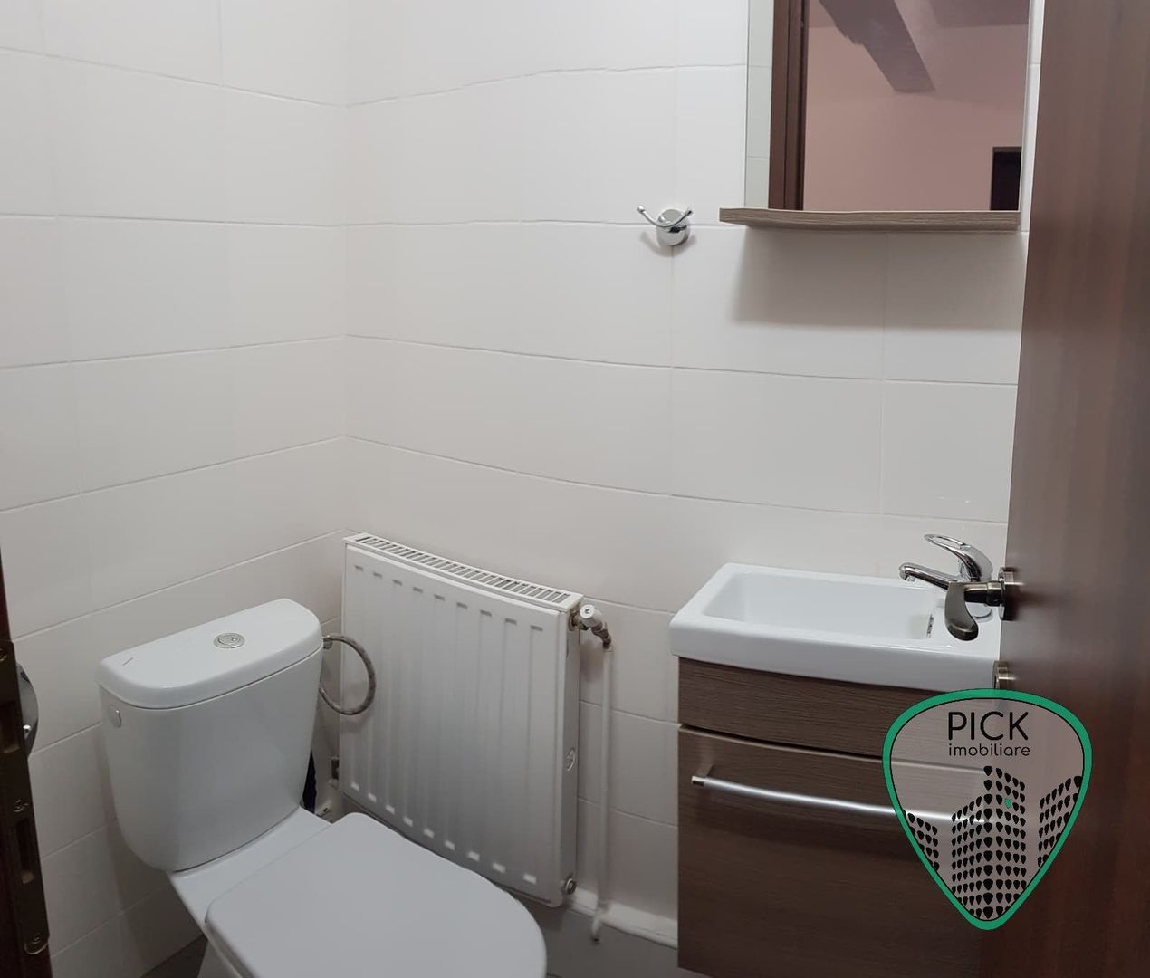 P 4249 - Apartament de închiriat în zona semicentrală cu 3 camere - Poză 7
