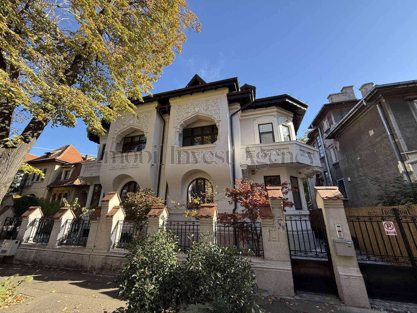 Vilă interbelică restaurată – Dorobanți Capitale 363 mp utili - Poză 2