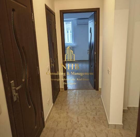 Spatiu Birouri | 3 Camere | Centrala Proprie | Romana - Poză 3