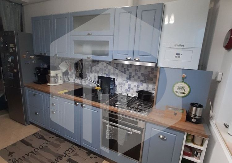 Apartament de vanzare - 3 Camere - Gradina - 55mpu - Calea Surii Mici - Poză 3