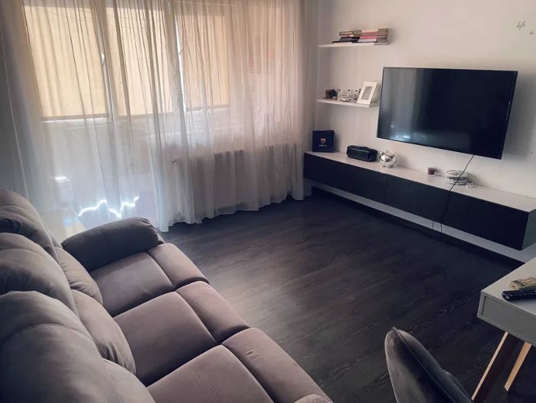 APARTAMENT METROU | VALEA IALOMITEI - Poză 1