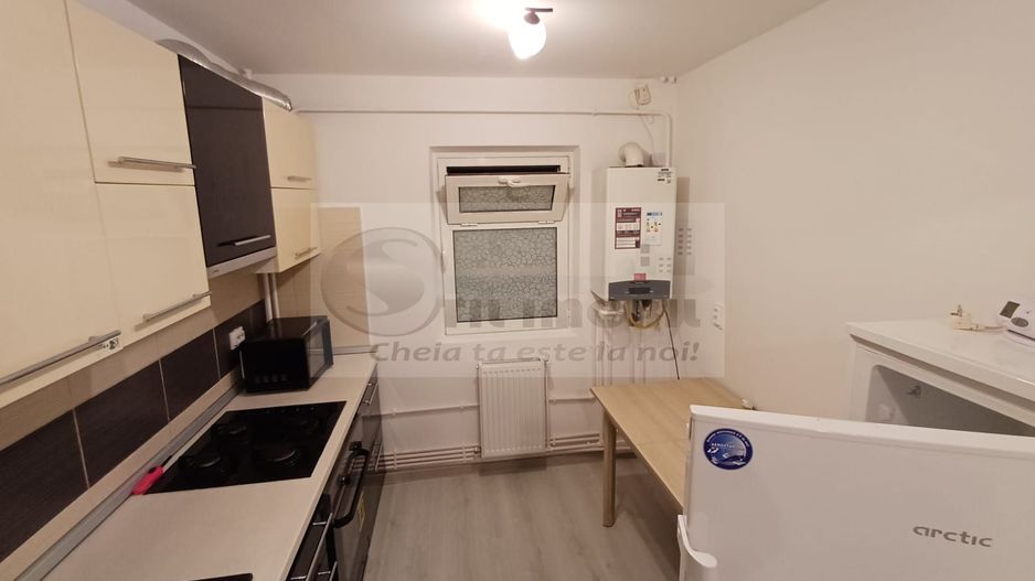 Apartament 3 camere Decomndat RENOVAT–  vis-a-vis de Palas Mall - Poză 9