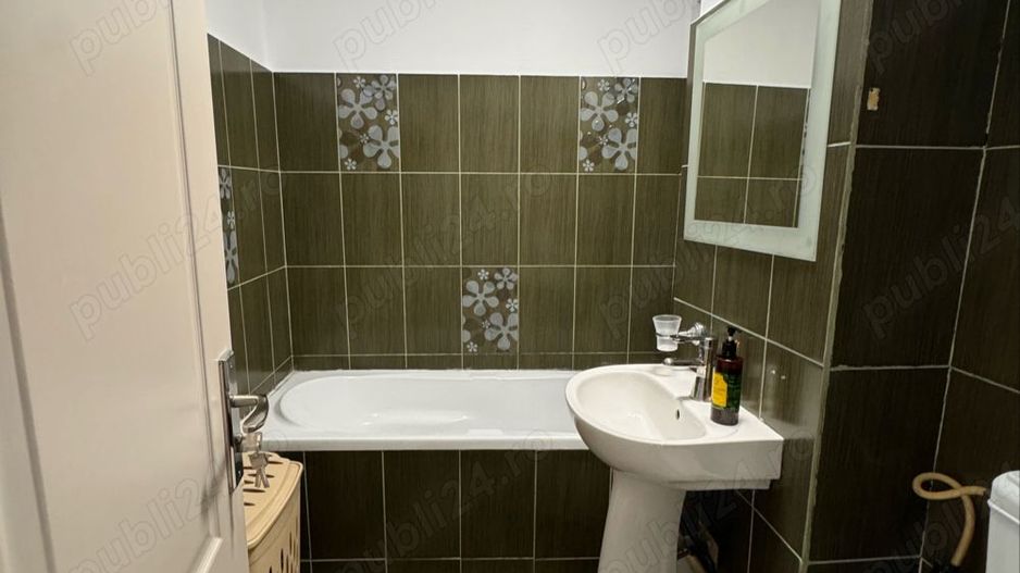 apartament de inchiriat - Poză 2