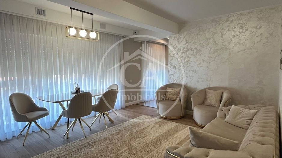 Apartament cu 3 camere de vânzare în zona Cantemir, Oradea - Poză 2