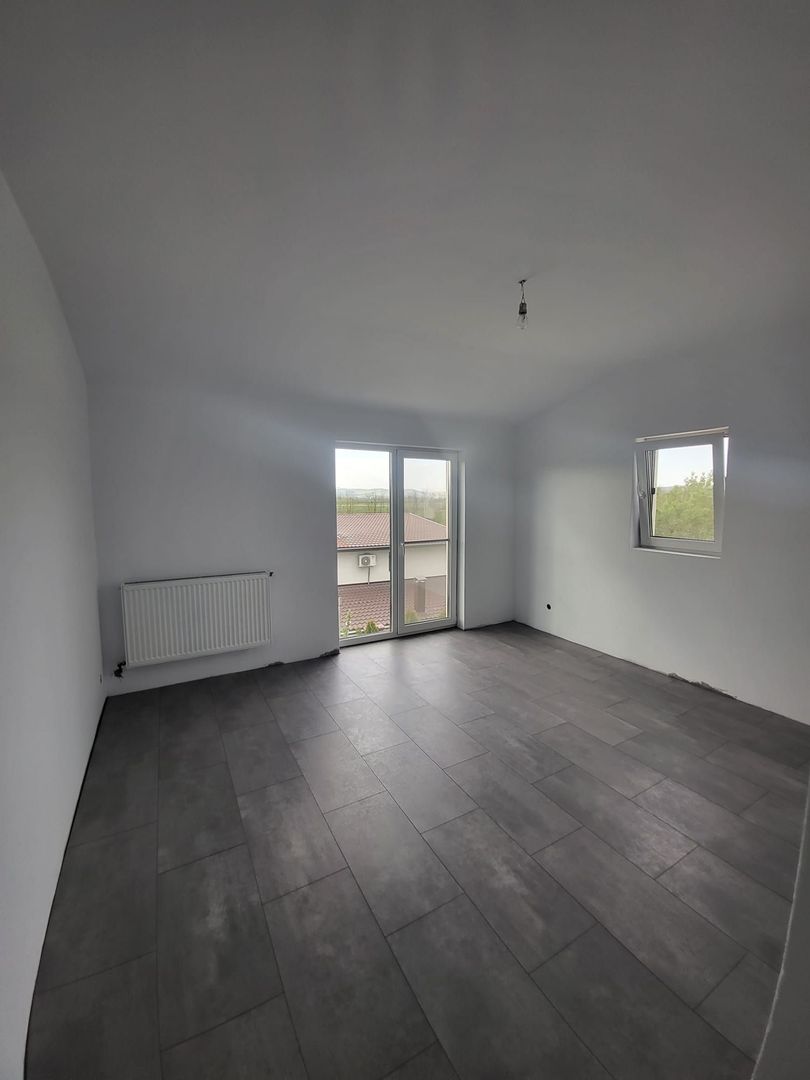 CASA NOUA, MODERNA DE VANZARE IN LIMBA  (CIUGUD) LA 195000 EURO - Poză 3