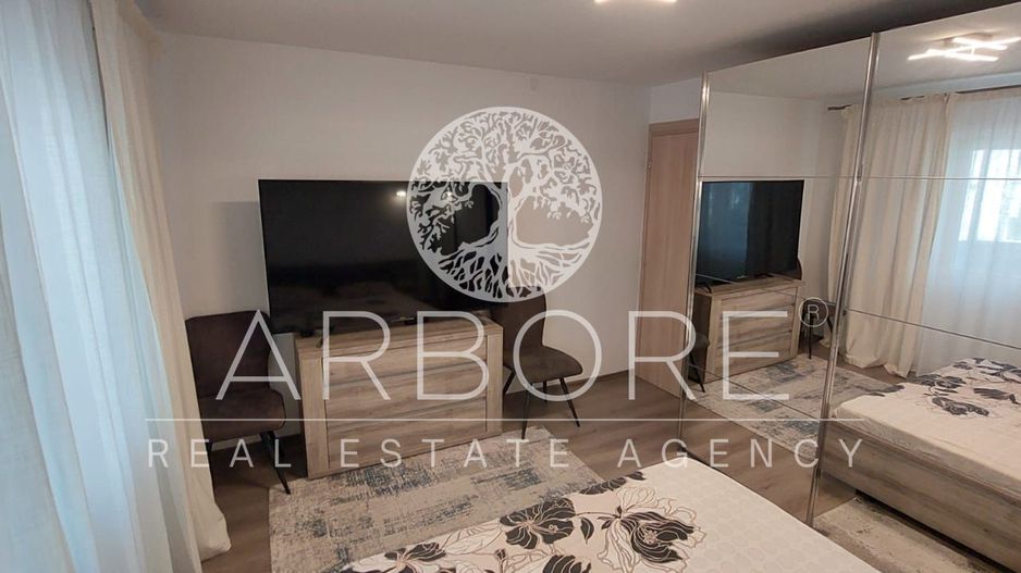 Închiriere 3 camere Bd. Unirii, 76 mp, mobilat, parcare - Poză 8