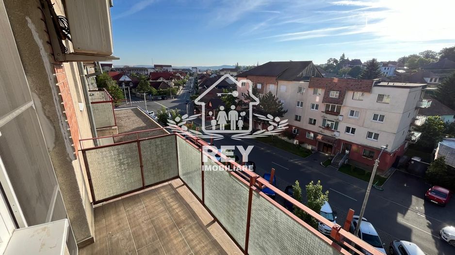 Inchiriez apartament 4 camere in Cartier Strand - Sibiu - Poză 18