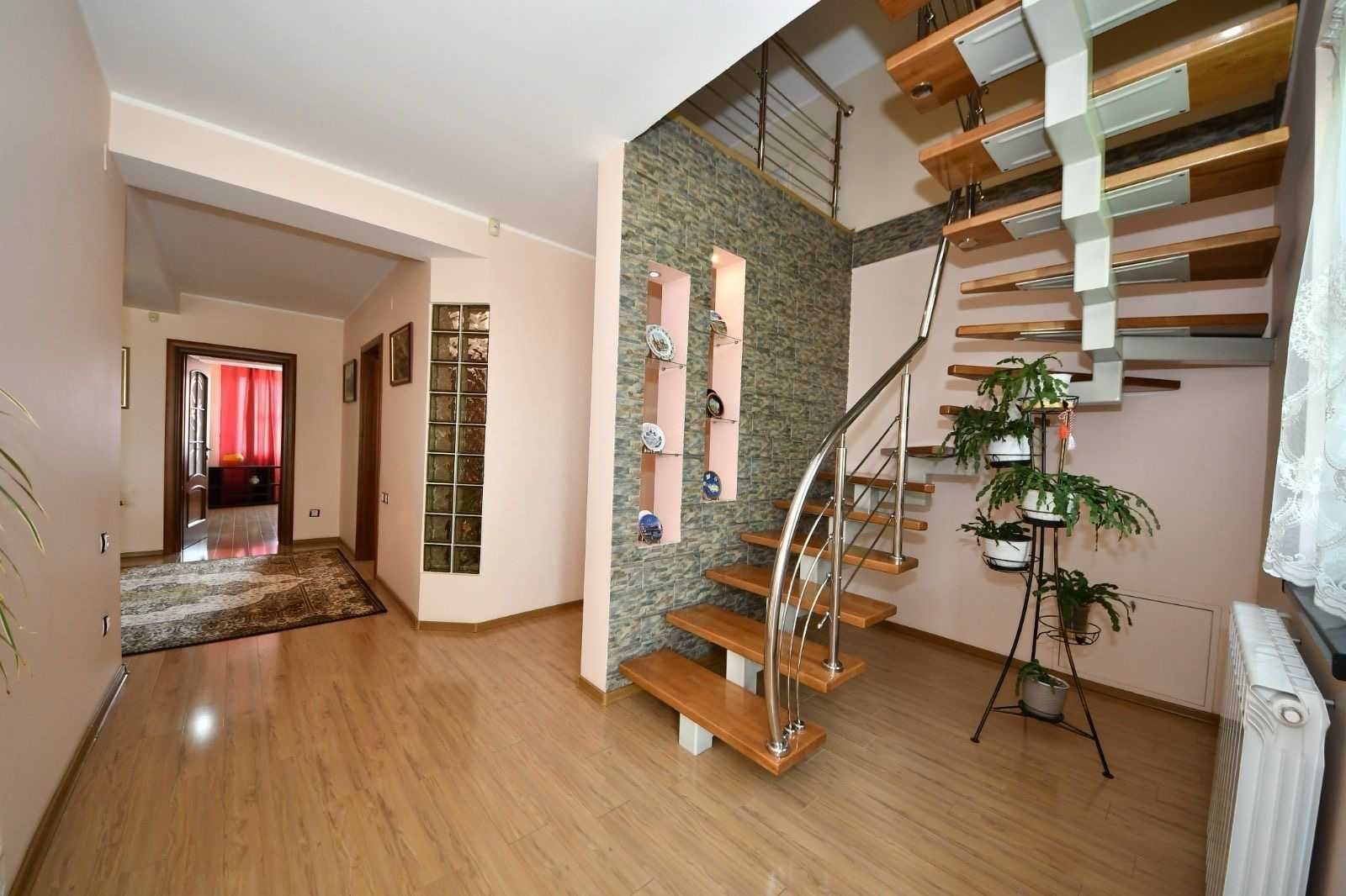 Casa de vanzare – zona Arcasilor, Galati - Poză 10