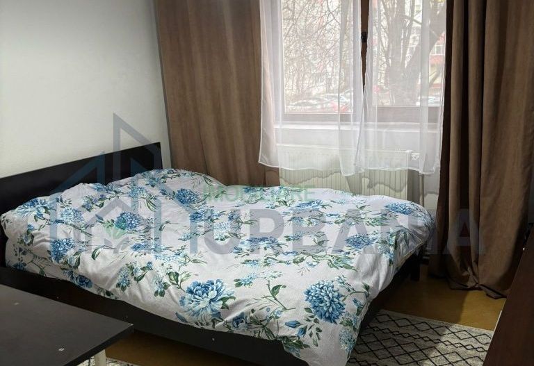 Inchiriez apartament 3 camere decomandat in zona Canta / bariera Comat - Poză 1