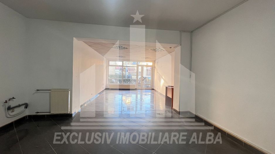 Spatiu comercial | 60 mp | Cetate - Closca - Poză 2