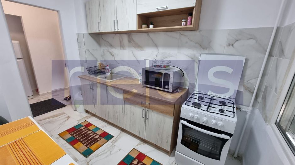 VANZARE APARTAMENT 2 CAMERE 50MP RENOVAT MODERN METROU 1 DECEMBRIE TITAN - Poză 7