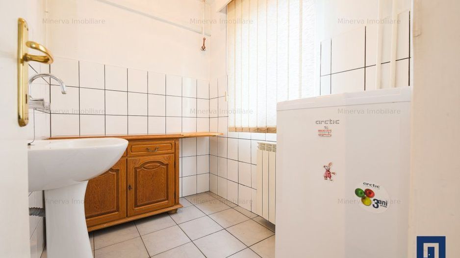 Apartament parter pentru cabinet medical, cosmetica - Poză 3
