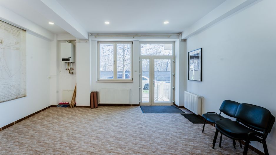 Spațiu comercial de închiriat 50mp - Poză 4