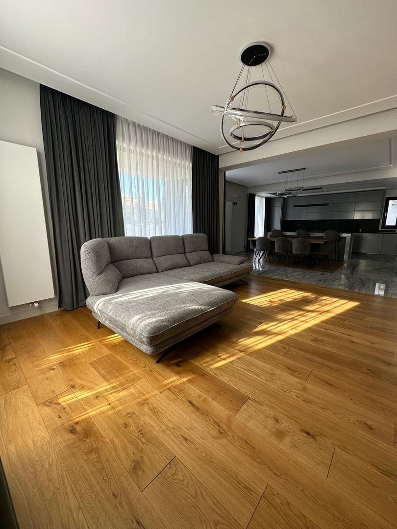 Casă / Vilă cu 7 camere de închiriat în Pipera, Bucuresti - Poză 9