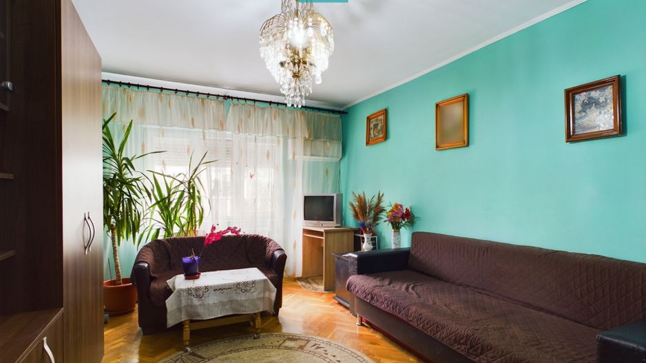 Apartament 2 camere decomandat - Confecții - Poză 1