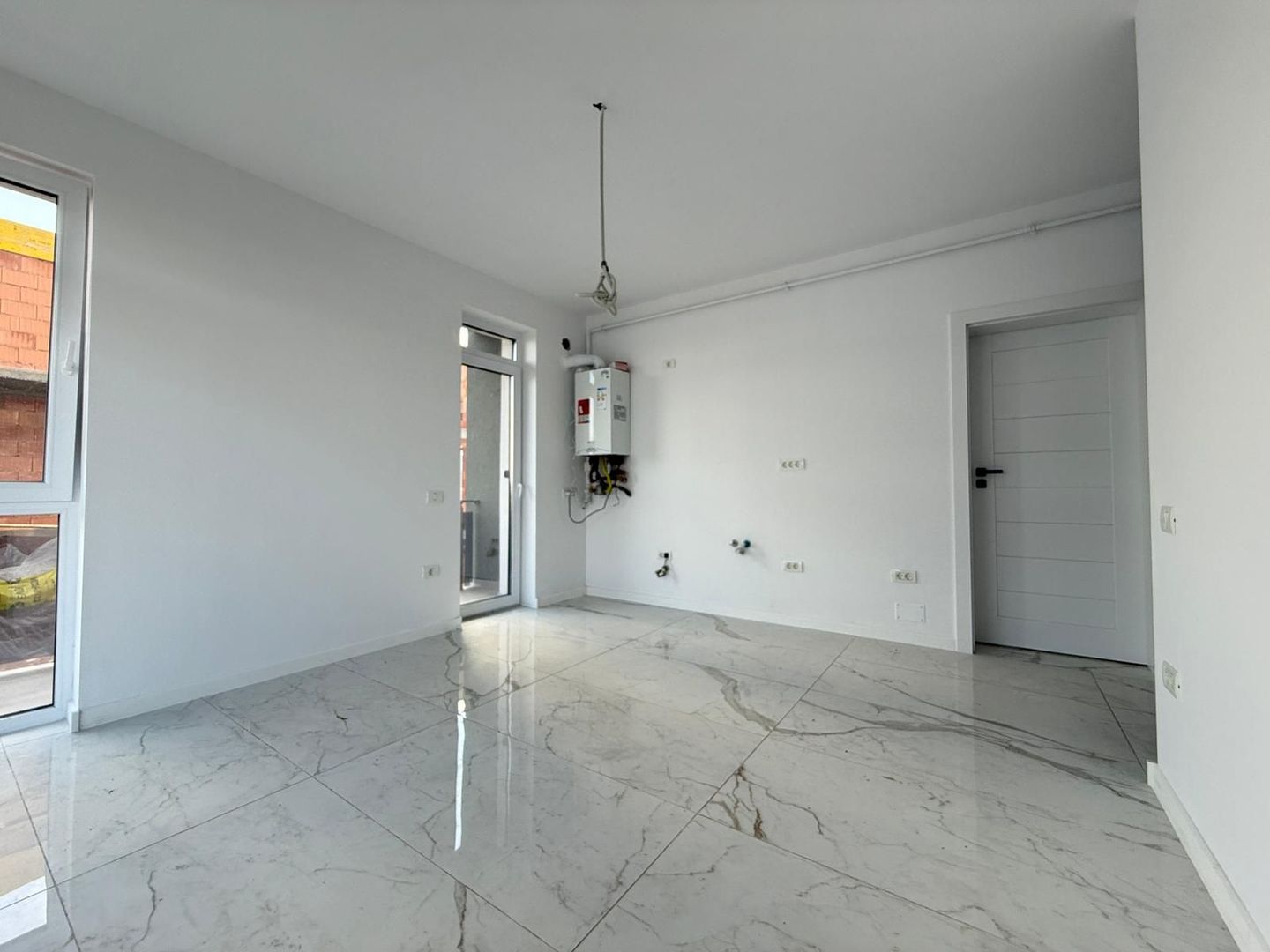 Braytim - SXD Market | 2 Camere | Curte proprie | Bucatarie inchisa - Poză 11