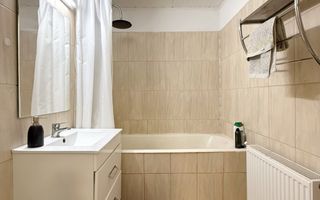 Apartament de inchiriat| 3 camere 2 bai | etaj 2 - Poză 3