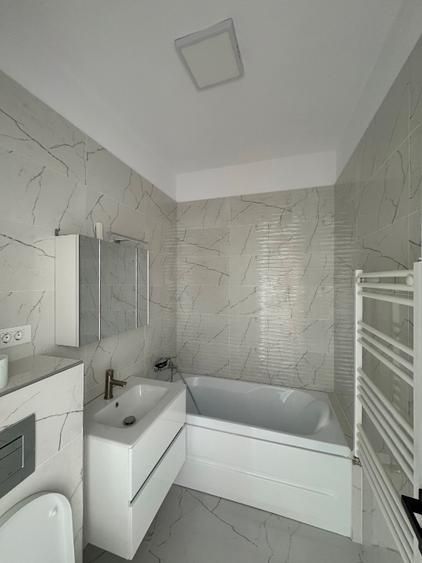 Apartament 3 camere de închiriat Apărătorii Patriei Parcare subterană - Poză 11
