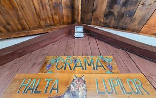 Vie Tradițională „Halta Lupilor” - Poză 2