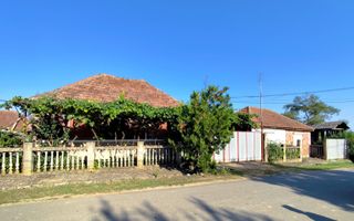 Casa la tara, Calea Mare, Bihor, teren mare, 2 intrari auto – vanzare - Poză 1